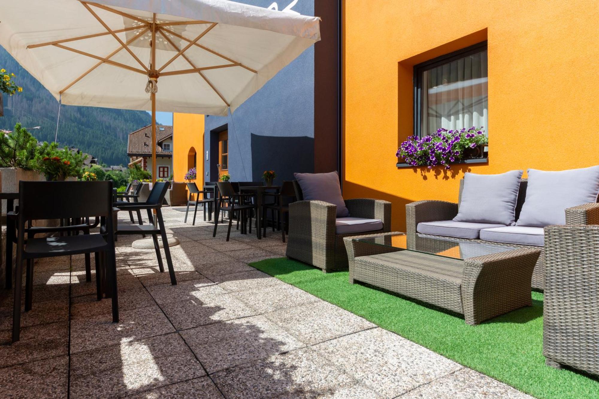 Hotel Kyrr Smart Mountain Retreat à Moena Extérieur photo