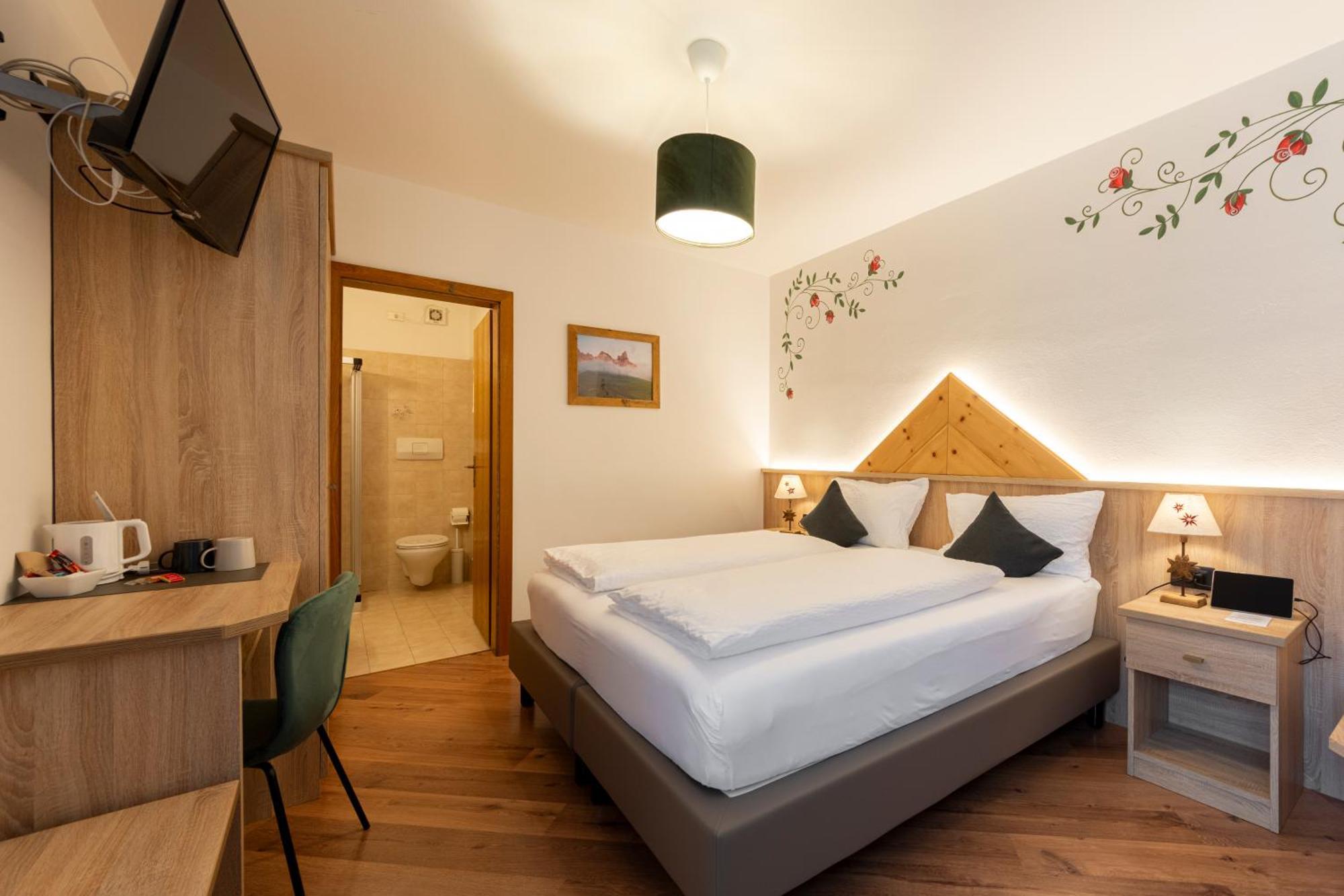 Hotel Kyrr Smart Mountain Retreat à Moena Extérieur photo